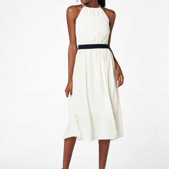 JustFab Dresses & Skirts - 🌵 JustFab Chiffon Midi Dress In White